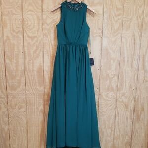 Mac Duggal NWT Emerald Green Jewel Neckline Sleeveless Maxi Dress Size 10 #56045